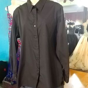 Infinitely black shirt